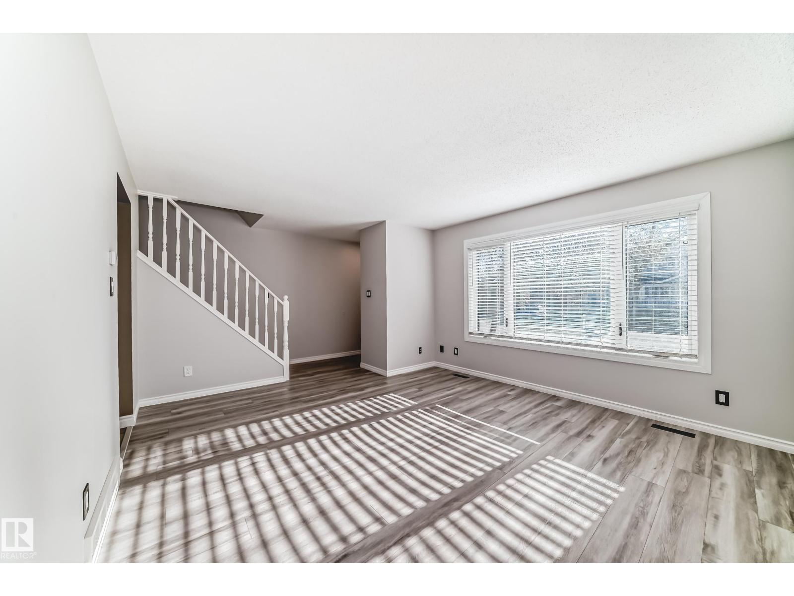 10226 152 St Nw, Edmonton, Alberta  T5P 1Y2 - Photo 12 - E4486294
