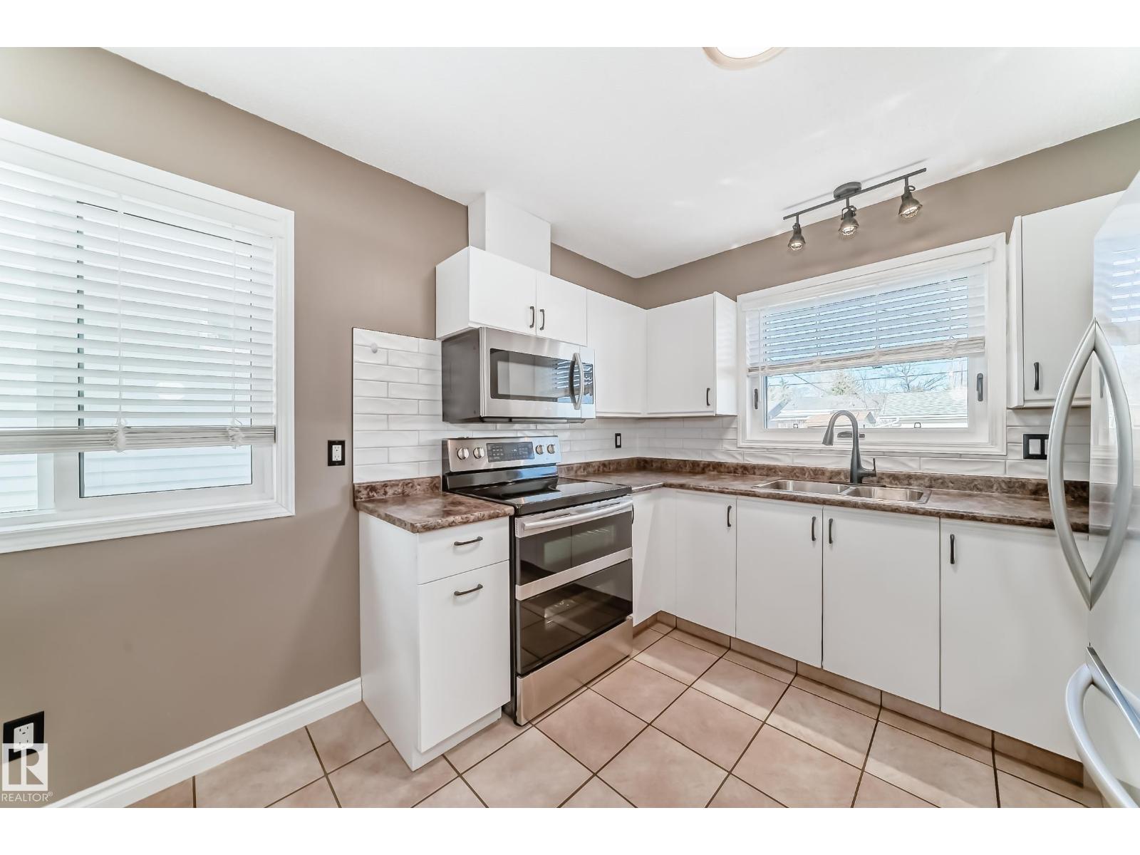 10226 152 St Nw, Edmonton, Alberta  T5P 1Y2 - Photo 20 - E4486294