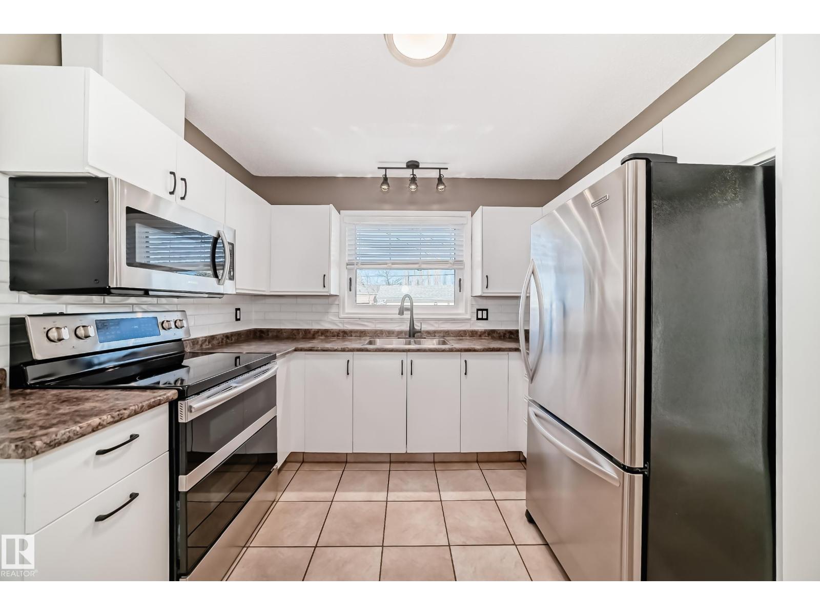 10226 152 St Nw, Edmonton, Alberta  T5P 1Y2 - Photo 16 - E4486294