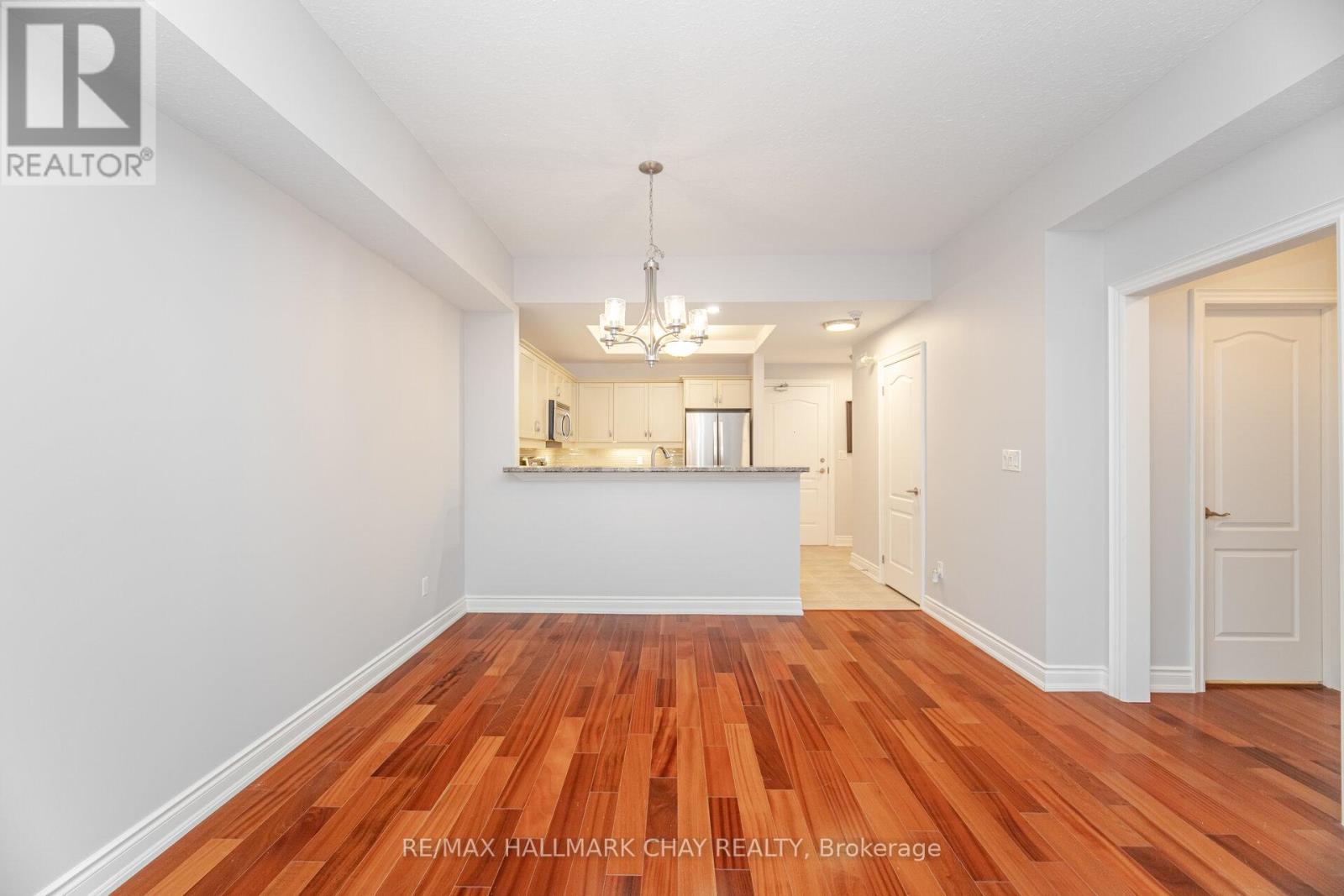 105 - 78 Sunset Boulevard, New Tecumseth, Ontario  L9R 2H5 - Photo 11 - N13097380