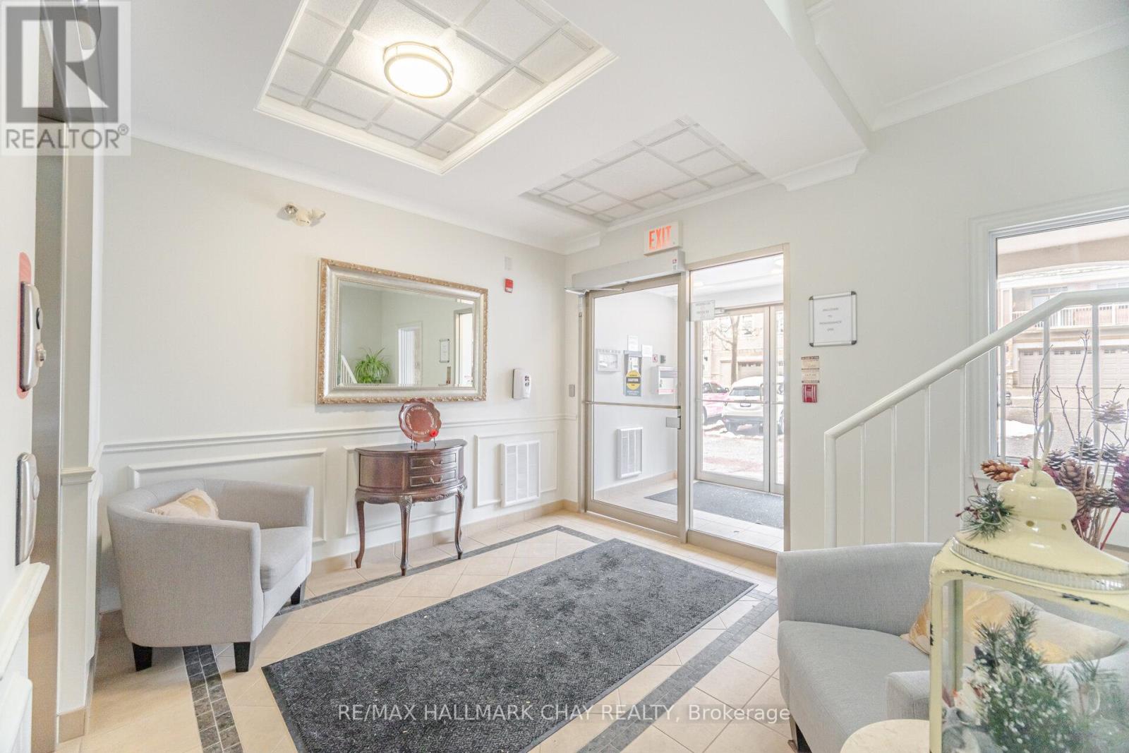 105 - 78 Sunset Boulevard, New Tecumseth, Ontario  L9R 2H5 - Photo 4 - N13097380