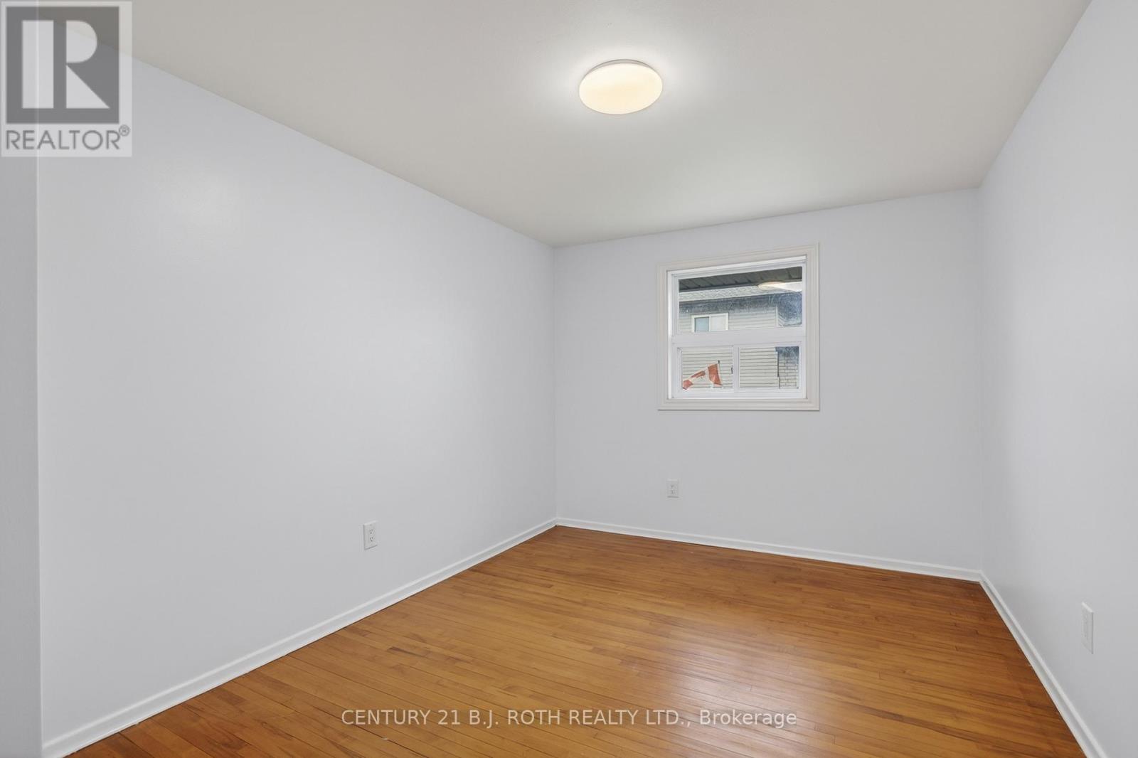 109 Malcolm Street, Essa, Ontario  L0M 1B0 - Photo 11 - N13097454