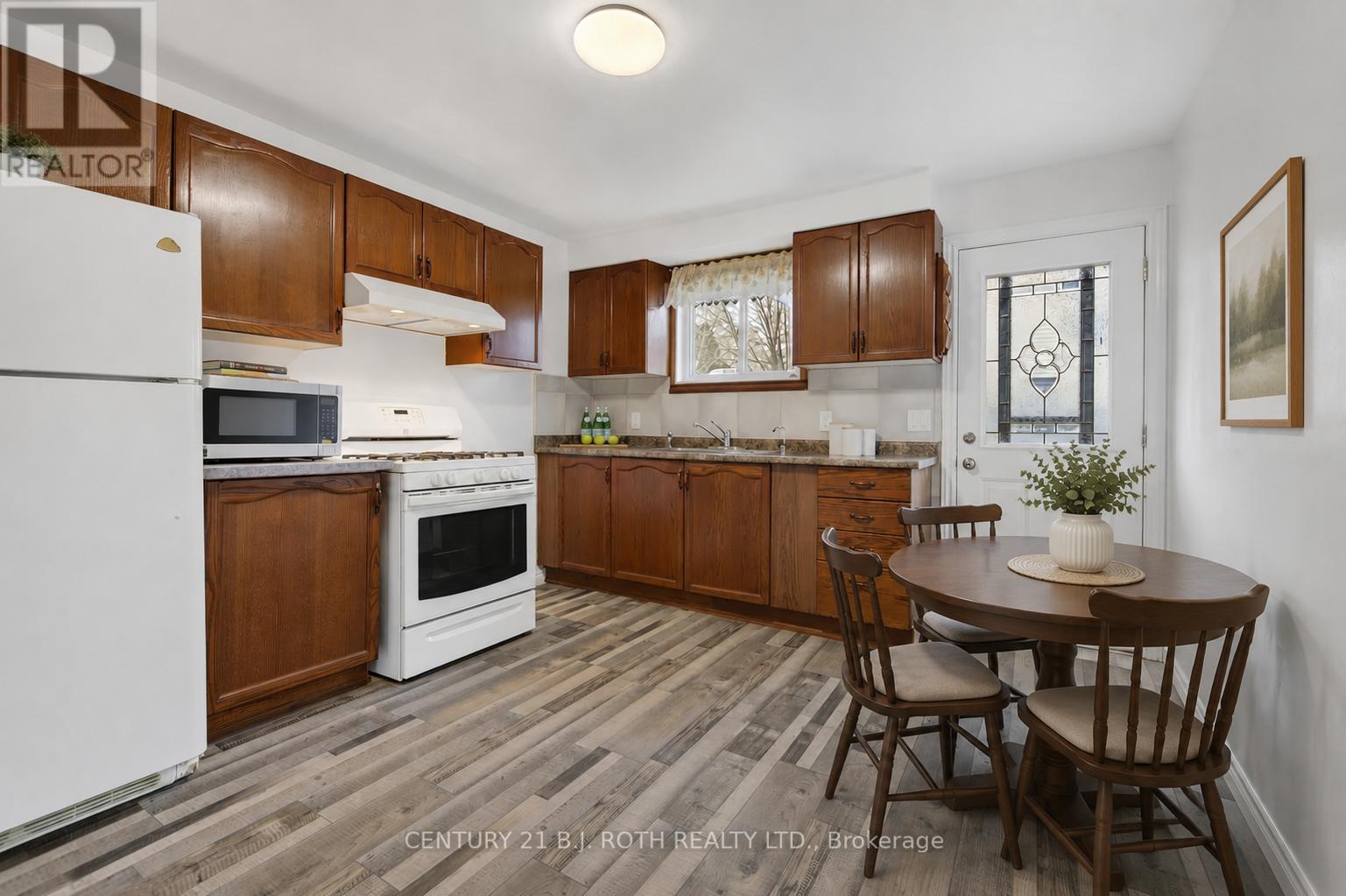 109 Malcolm Street, Essa, Ontario  L0M 1B0 - Photo 3 - N13097454