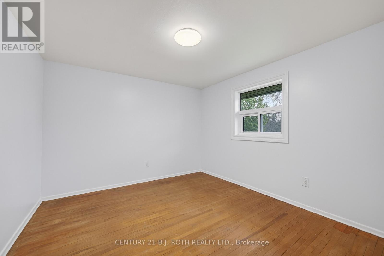 109 Malcolm Street, Essa, Ontario  L0M 1B0 - Photo 9 - N13097454