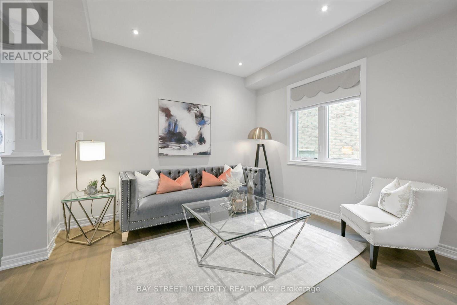 99 Greenspire Avenue, Markham, Ontario  L6E 0S2 - Photo 6 - N13097456