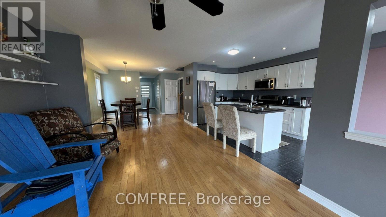 553 Baldwin Crescent, Woodstock, Ontario  N4T 0G4 - Photo 5 - X12926118