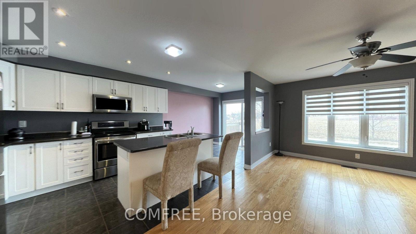 553 Baldwin Crescent, Woodstock, Ontario  N4T 0G4 - Photo 9 - X12926118