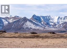 2 Paradise Drive, Rural Cardston County, Alberta