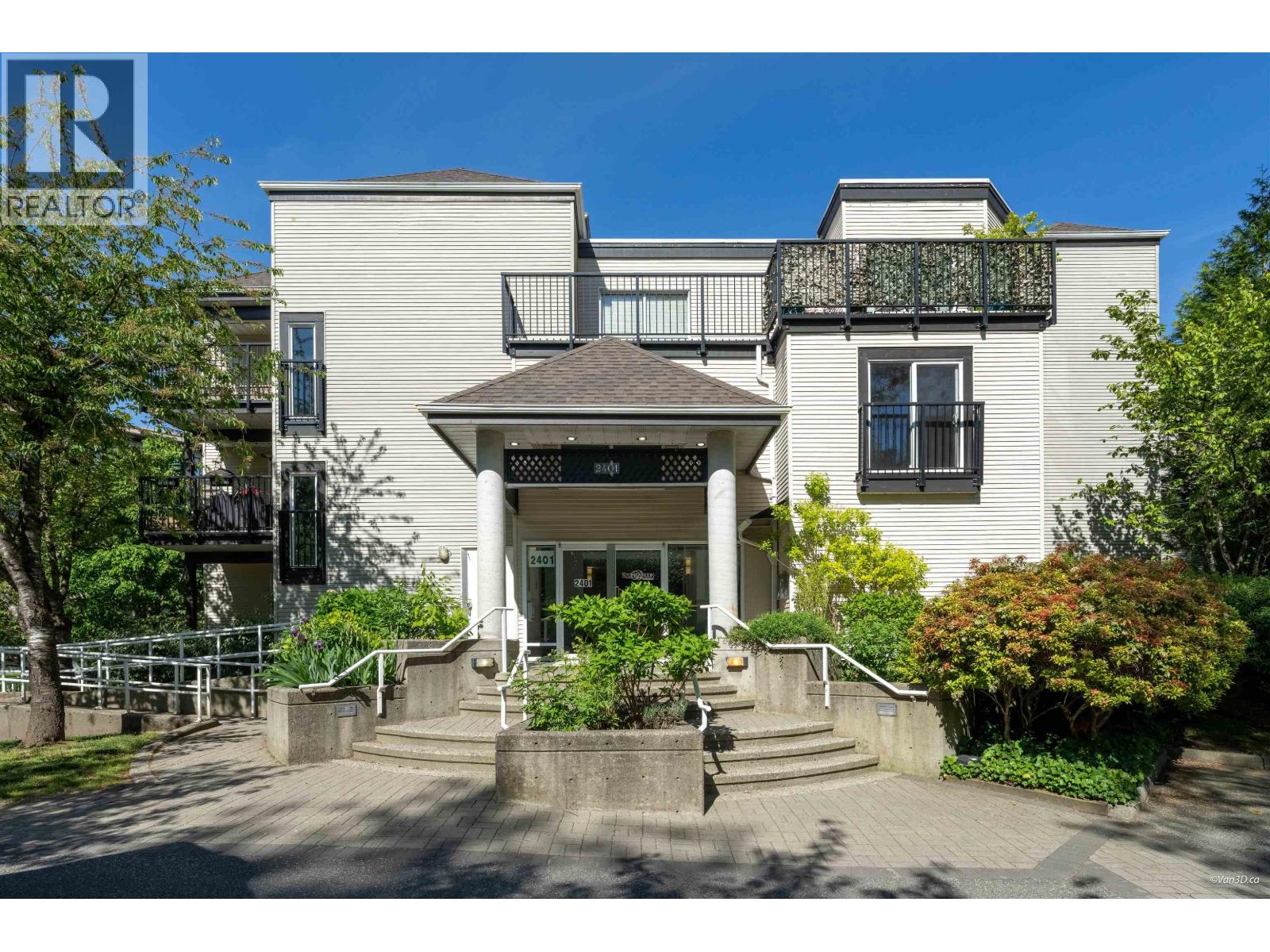 214 2401 HAWTHORNE AVENUE, Port Coquitlam, British Columbia