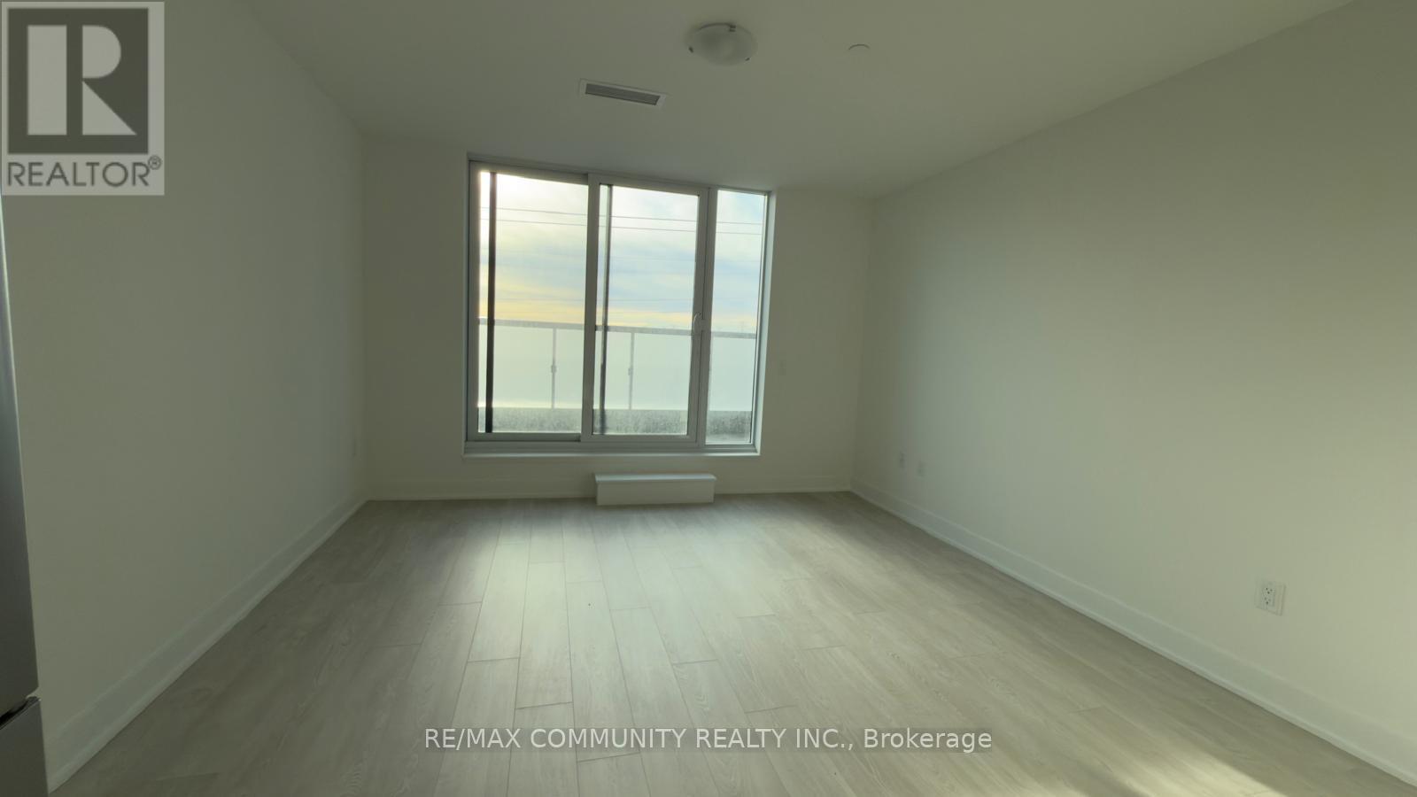 319 - 2545 Simcoe Street N, Oshawa, Ontario  L1L 0W3 - Photo 11 - E13093570