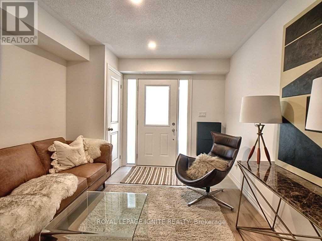 2556 Ladyfern Crossing Road, Pickering, Ontario  L1X 0E6 - Photo 2 - E13080620