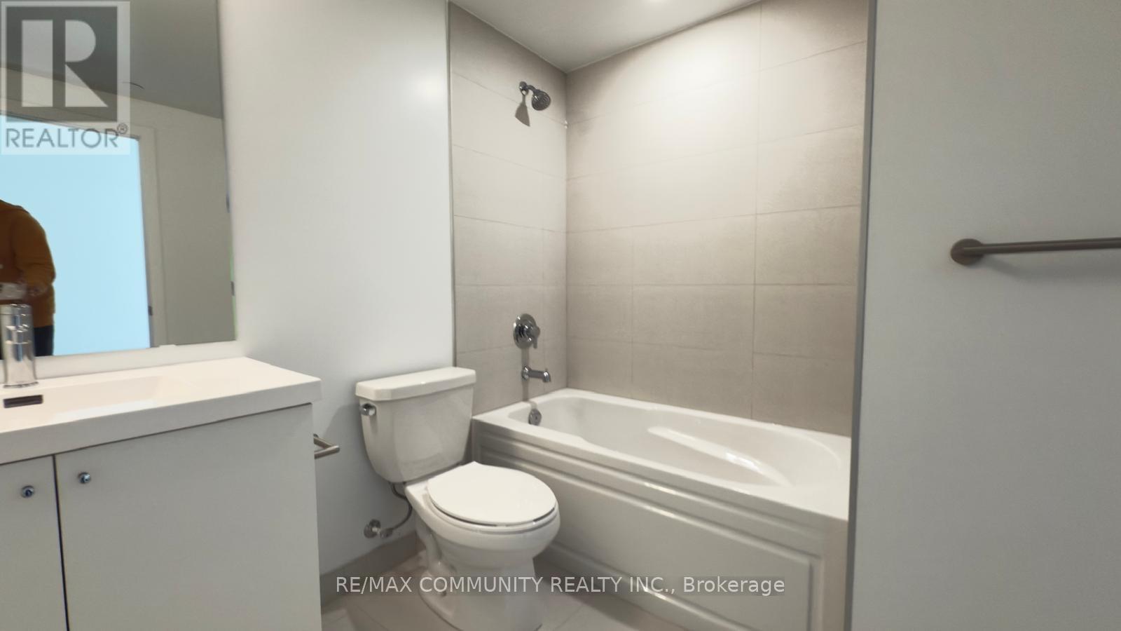 319 - 2545 Simcoe Street N, Oshawa, Ontario  L1L 0W3 - Photo 13 - E13093570