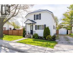 128 ELIZABETH STREET, Thamesville, Ontario