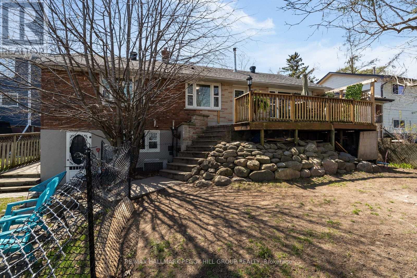 16 Murray Street, Barrie, Ontario  L4N 2X2 - Photo 18 - S13095388