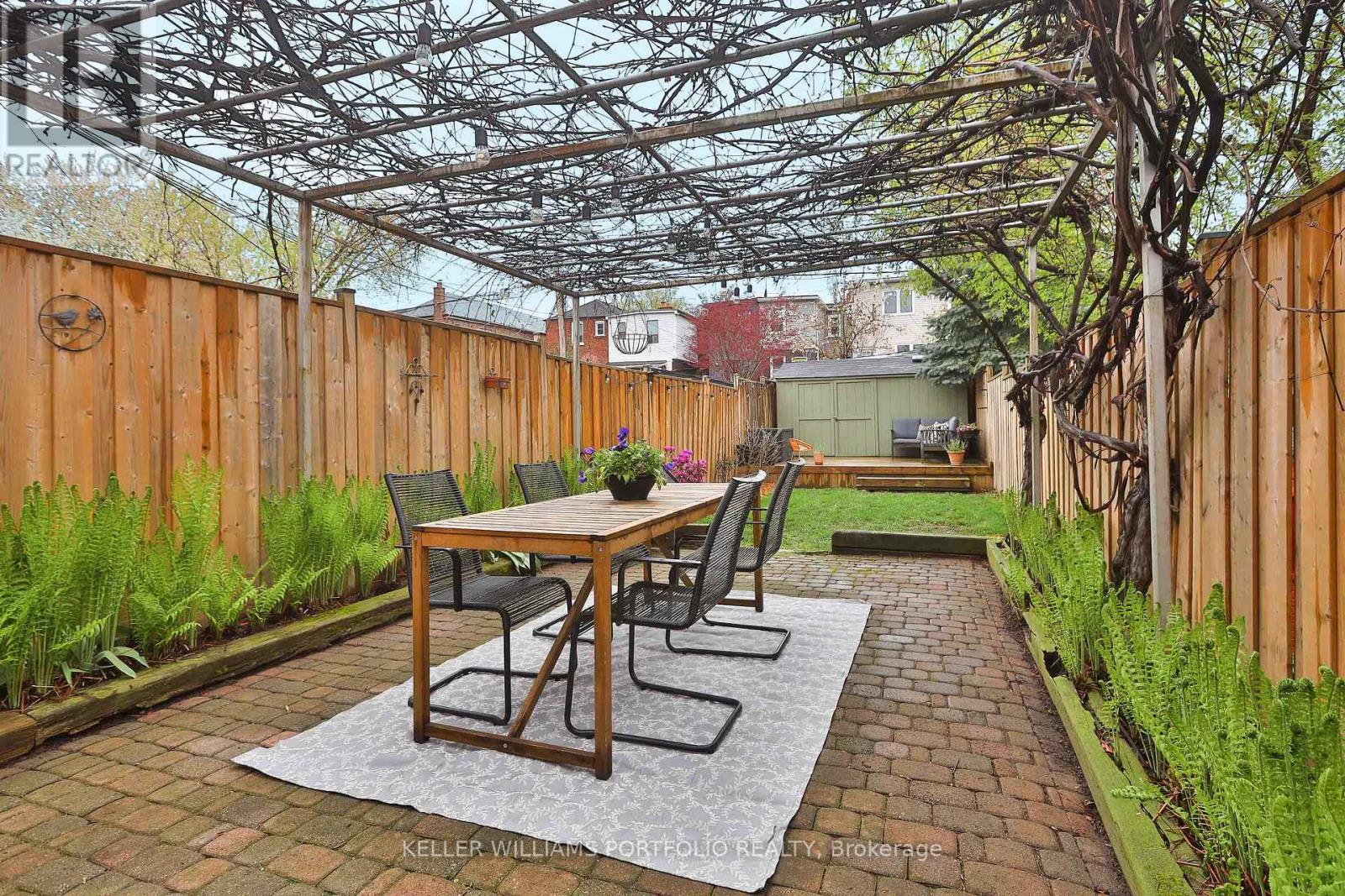 37 Rosethorn Avenue, Toronto, Ontario  M6N 3K7 - Photo 22 - W13097328