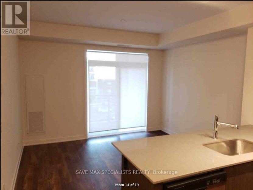 401 - 320 Plains Road, Burlington, Ontario  L7T 0C1 - Photo 14 - W13097340