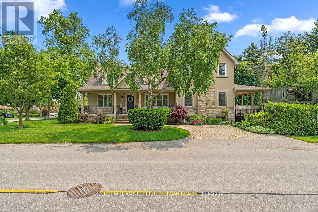 317 RATHBURN ROAD, Toronto, Ontario