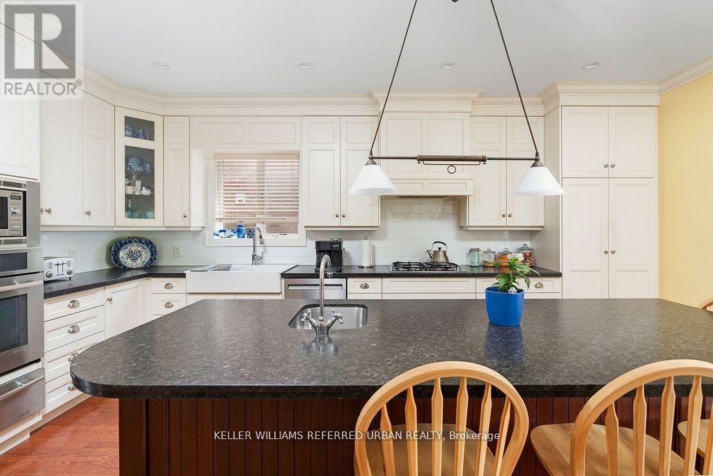 317 Rathburn Road, Toronto, Ontario  M9B 2L7 - Photo 11 - W13097376