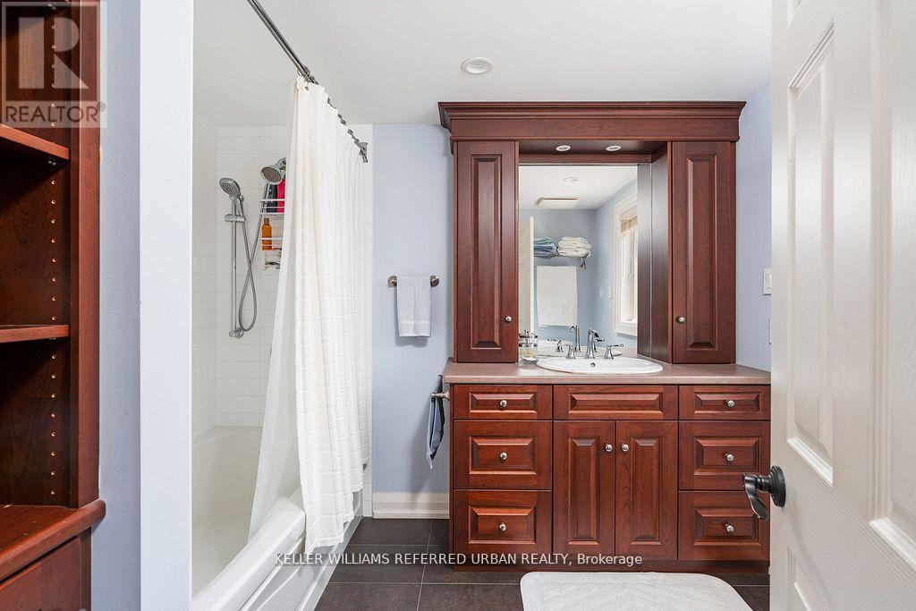 317 Rathburn Road, Toronto, Ontario  M9B 2L7 - Photo 25 - W13097376