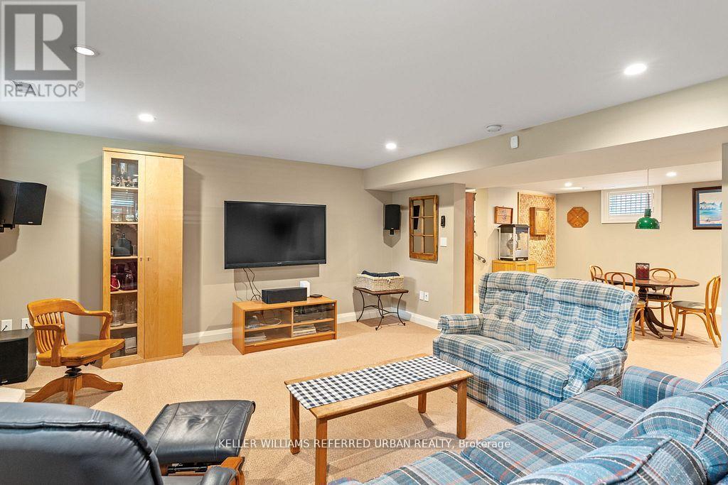 317 Rathburn Road, Toronto, Ontario  M9B 2L7 - Photo 41 - W13097376