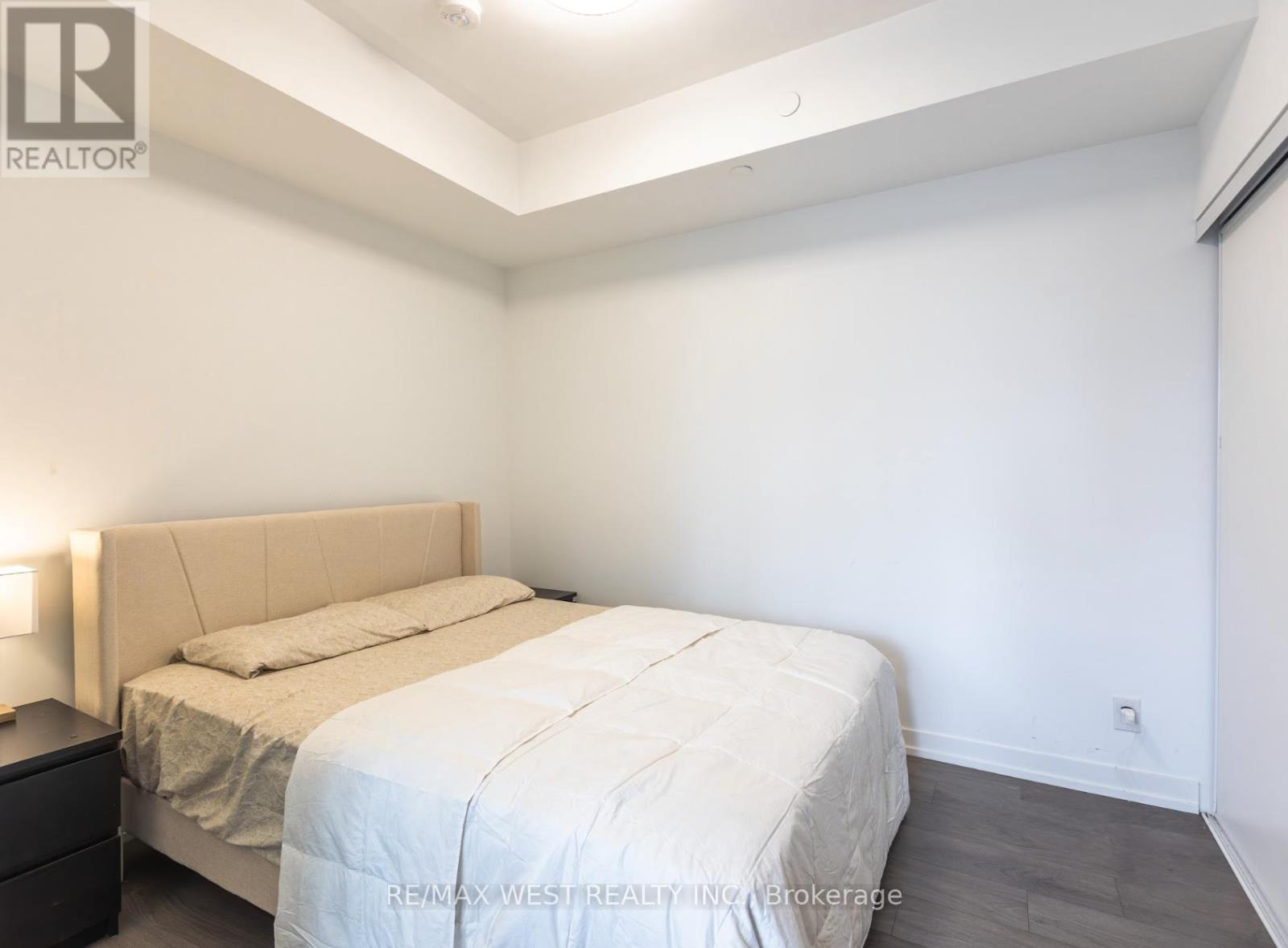 313 - 270 Dufferin Street, Toronto, Ontario  M6K 0H8 - Photo 5 - W13097434