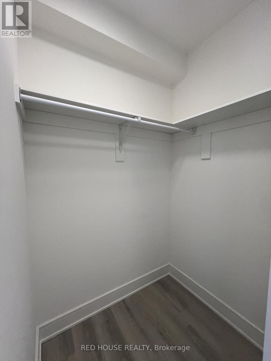 158 Everett Common, St. Catharines, Ontario  L2P 0G7 - Photo 35 - X12968834