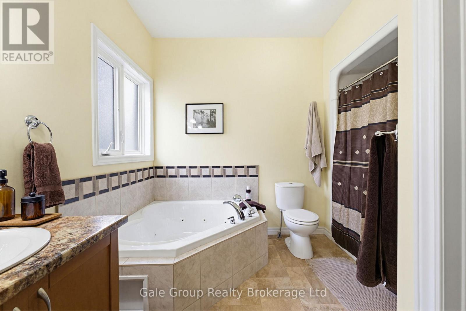 808 Stonegate Drive, Woodstock, Ontario  N4V 1H6 - Photo 18 - X13097466