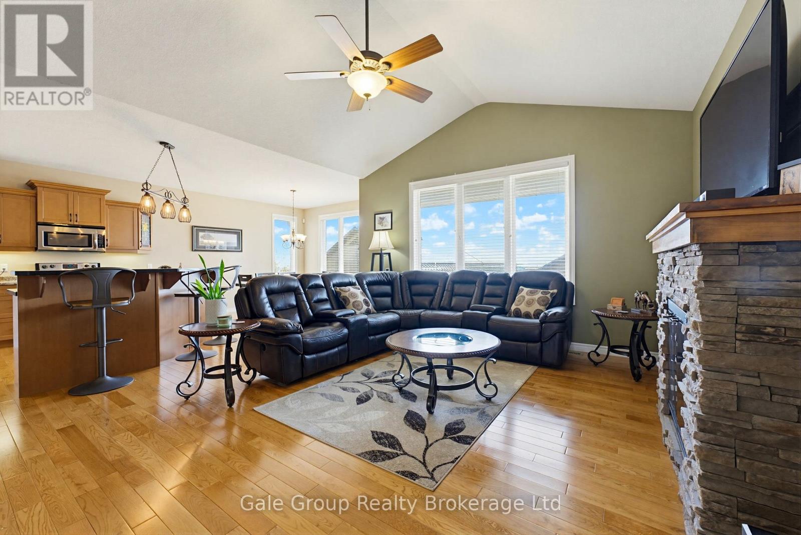 808 Stonegate Drive, Woodstock, Ontario  N4V 1H6 - Photo 6 - X13097466