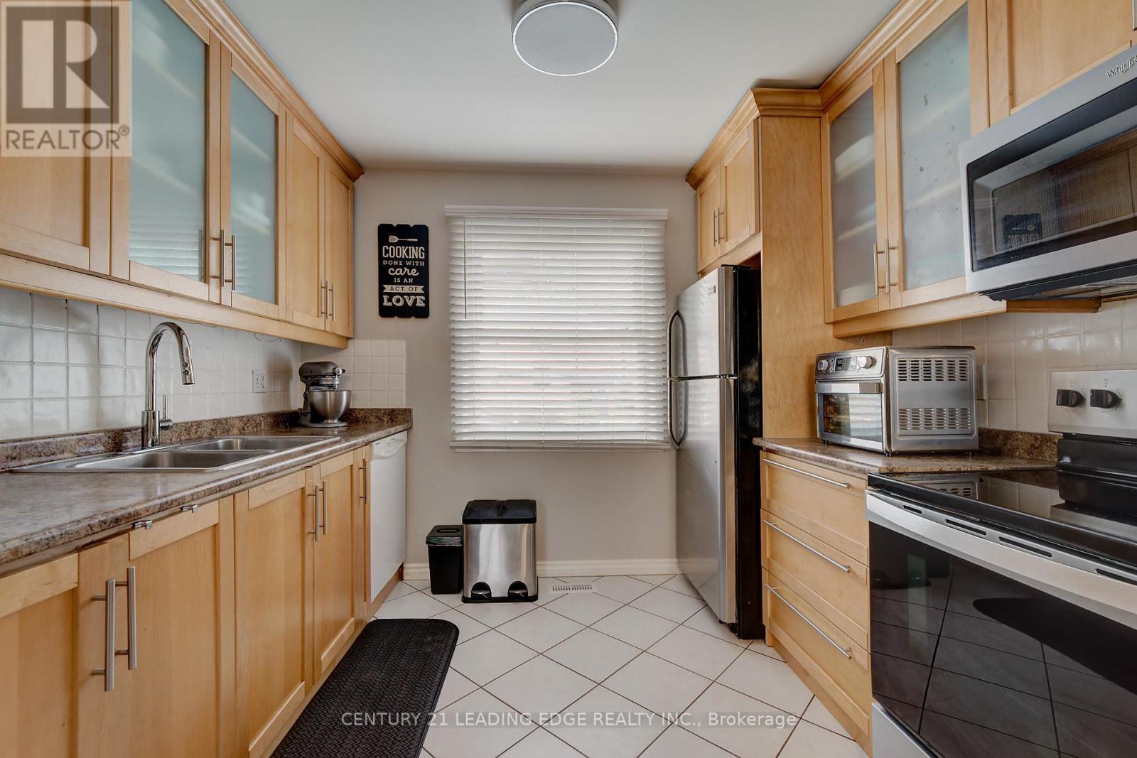8 - 85 Albright Road, Hamilton, Ontario  L8K 6H1 - Photo 7 - X13097378