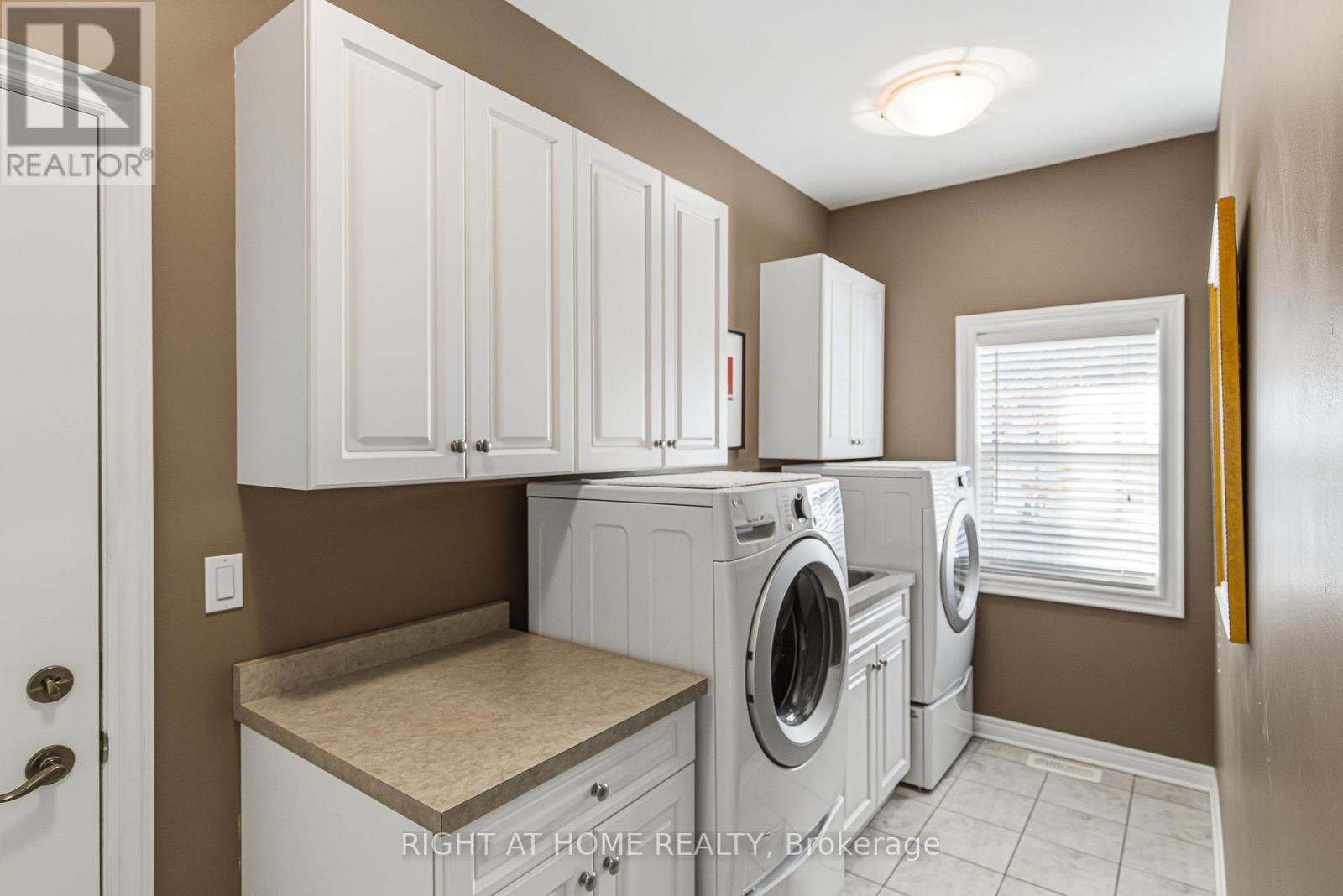 643 King Street, Niagara-On-The-Lake, Ontario  L0S 1J0 - Photo 14 - X13097394