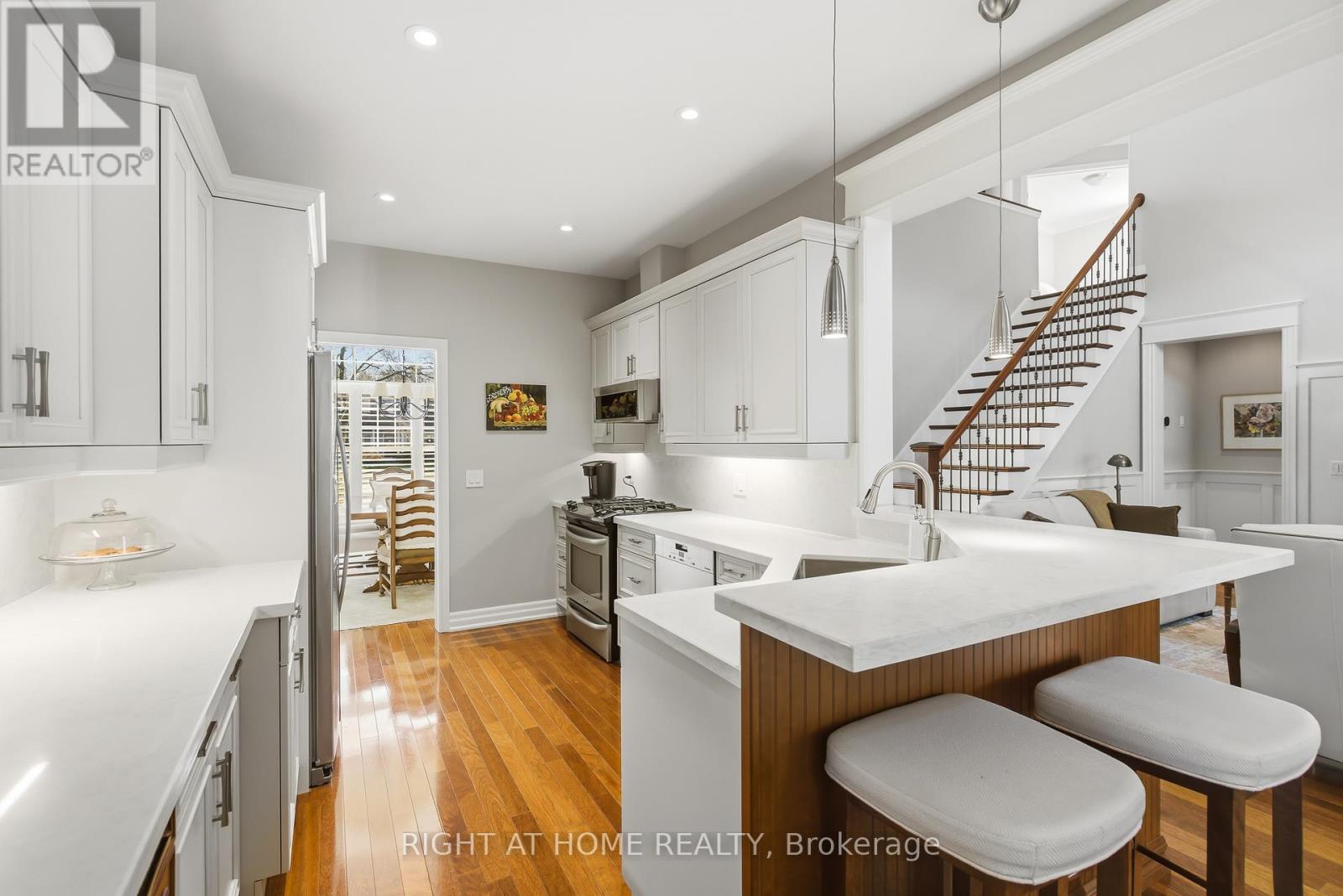 643 King Street, Niagara-On-The-Lake, Ontario  L0S 1J0 - Photo 19 - X13097394