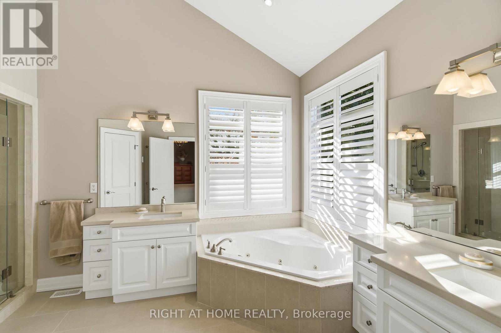 643 King Street, Niagara-On-The-Lake, Ontario  L0S 1J0 - Photo 26 - X13097394