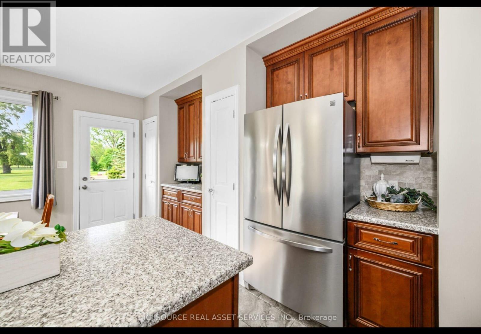 880 Edgemere Road, Fort Erie, Ontario  L2A 1A8 - Photo 10 - X13097442
