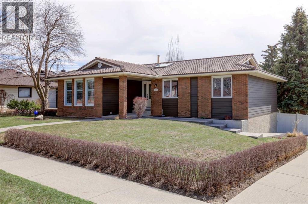 1304 Norfolk Drive NW, Calgary, Alberta