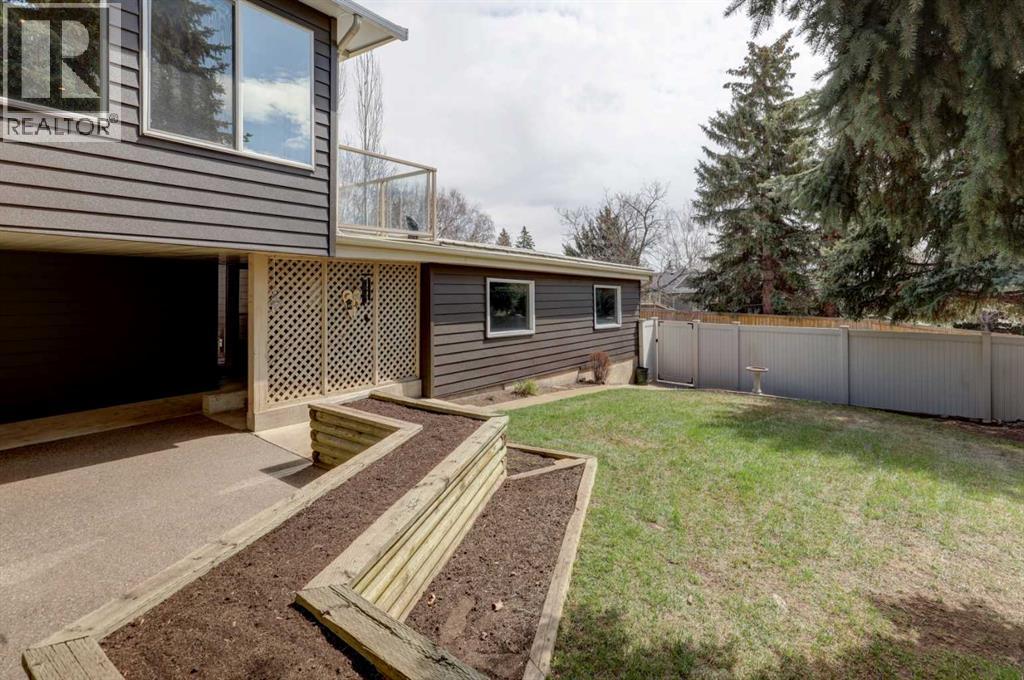 1304 Norfolk Drive NW, Calgary, Alberta  T2K 5P3 - Photo 34 - A2306550