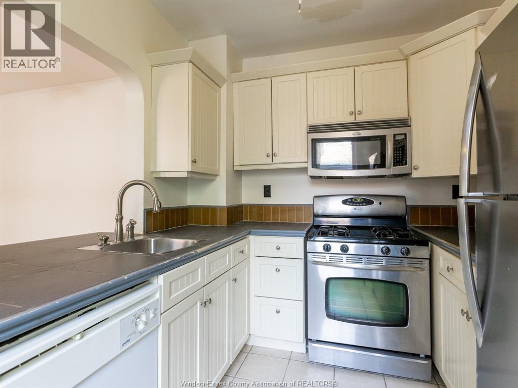 438 Wahketa Street, Windsor, Ontario  N8X 1B6 - Photo 12 - 26010434