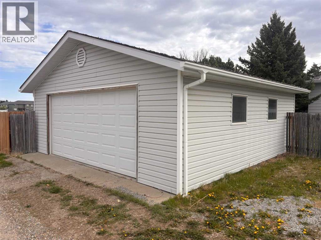 1238 8 Street N, Lethbridge, Alberta  T1H 1Z4 - Photo 22 - A2309017