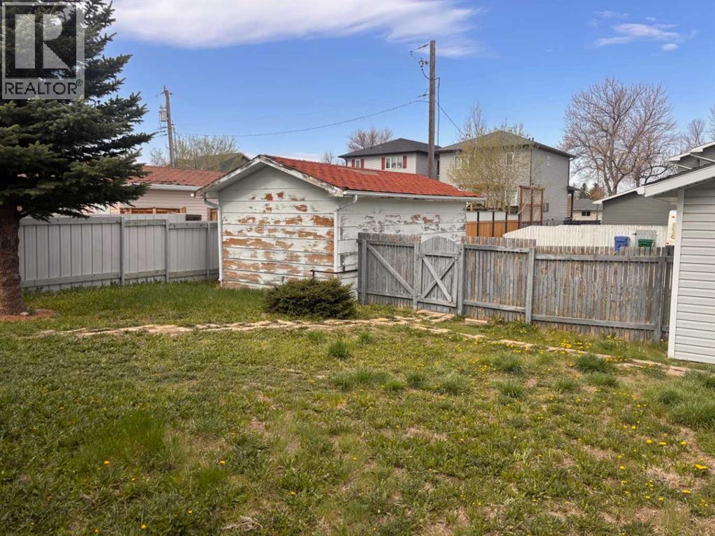 1238 8 Street N, Lethbridge, Alberta  T1H 1Z4 - Photo 26 - A2309017