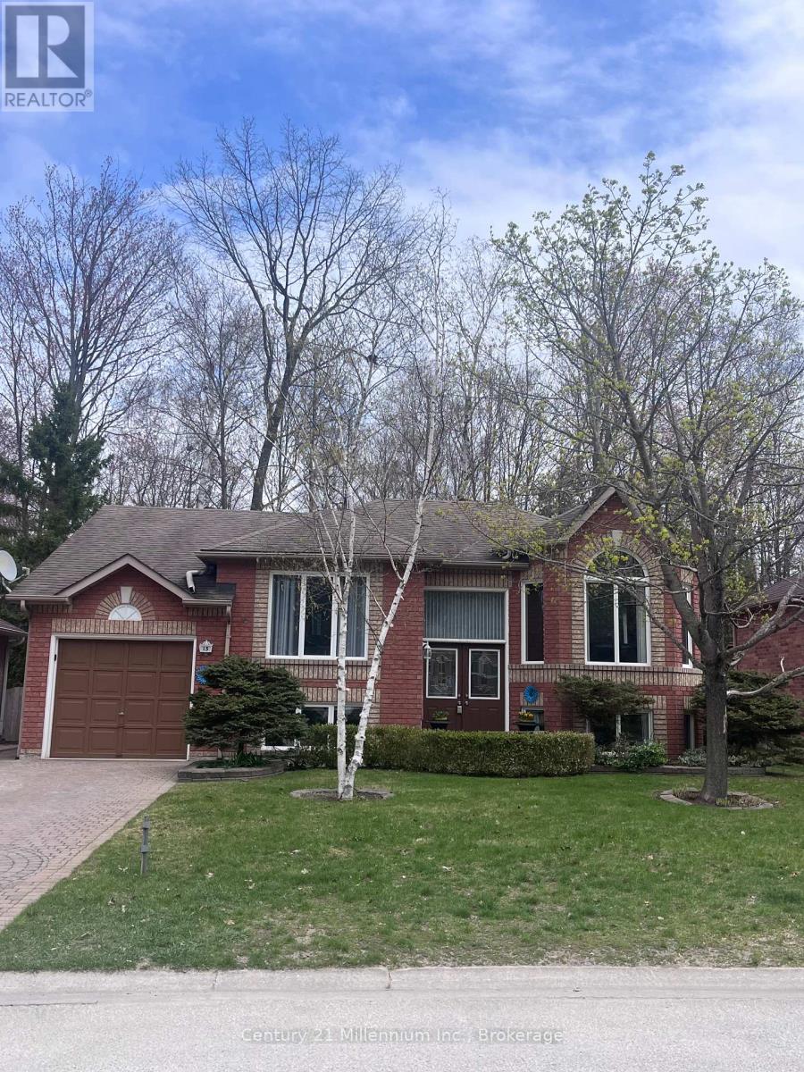 15 BRILLINGER DRIVE, Wasaga Beach, Ontario