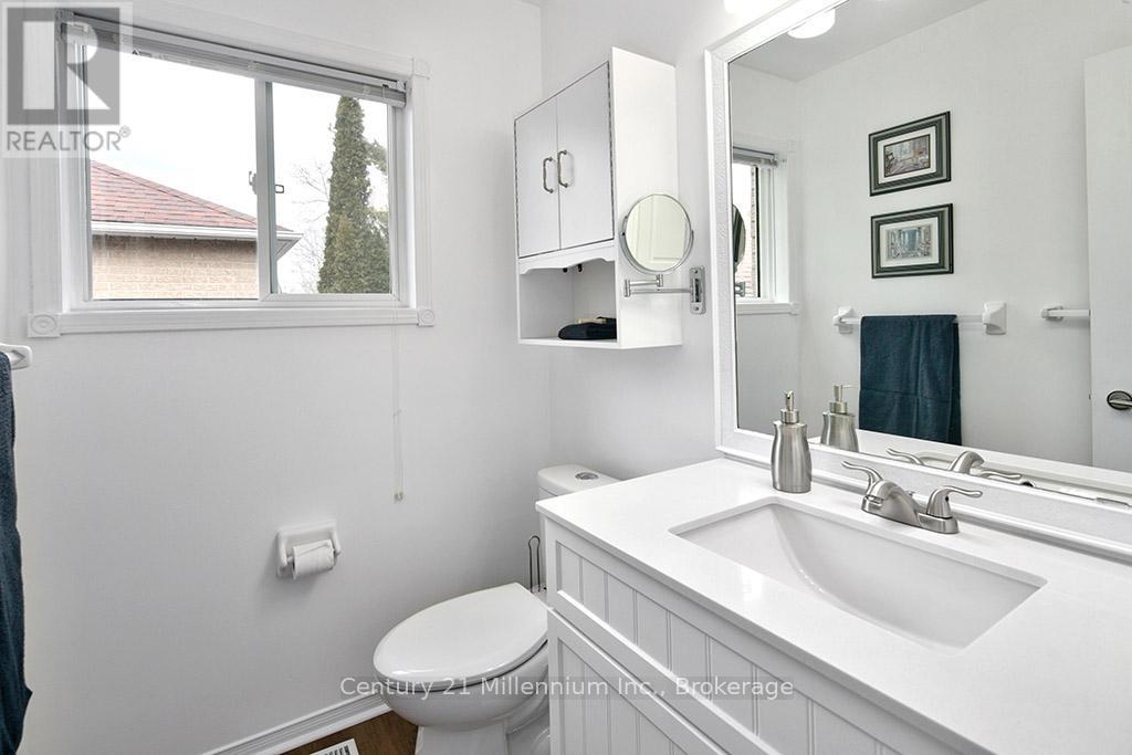 15 Brillinger Drive, Wasaga Beach, Ontario  L9Z 1L4 - Photo 14 - S13097462