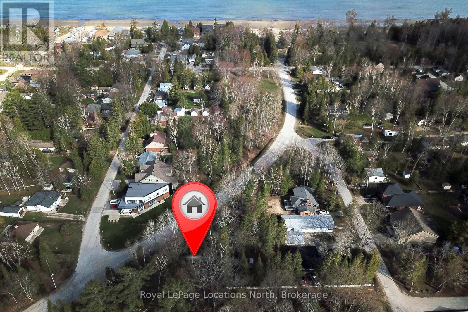 101 Sunnidale Road N, Wasaga Beach, Ontario  L9Z 2B8 - Photo 2 - S13097726