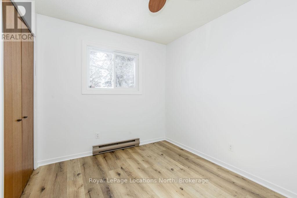 4 Shaw Street, Springwater (Elmvale), Ontario  L0L 1P0 - Photo 22 - S13097736
