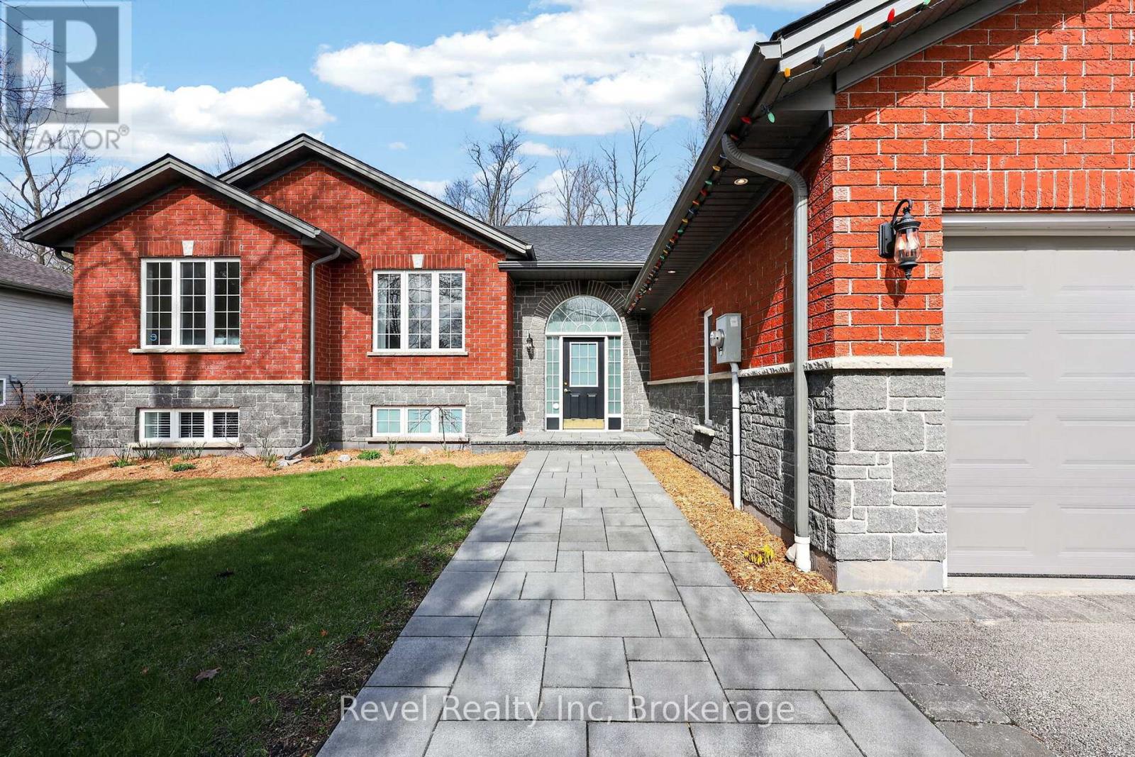 87 Trout Lane, Tiny, Ontario  L9M 0J1 - Photo 2 - S13097790