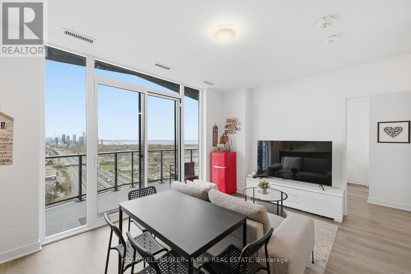 2707 - 36 Zorra Street, Toronto, Ontario  M8Z 0G5 - Photo 2 - W13097508
