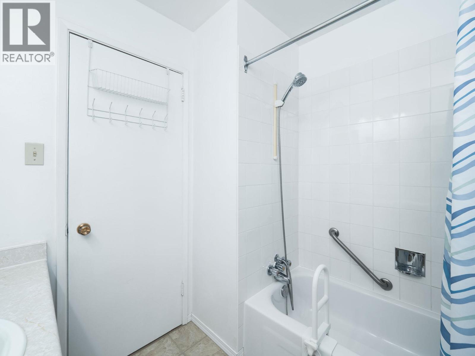H104 1900 Strathcona Avenue, Prince George, British Columbia  V2L 2V9 - Photo 15 - R3120861