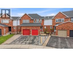 11 TOMAHAWK Drive, Grimsby, Ontario