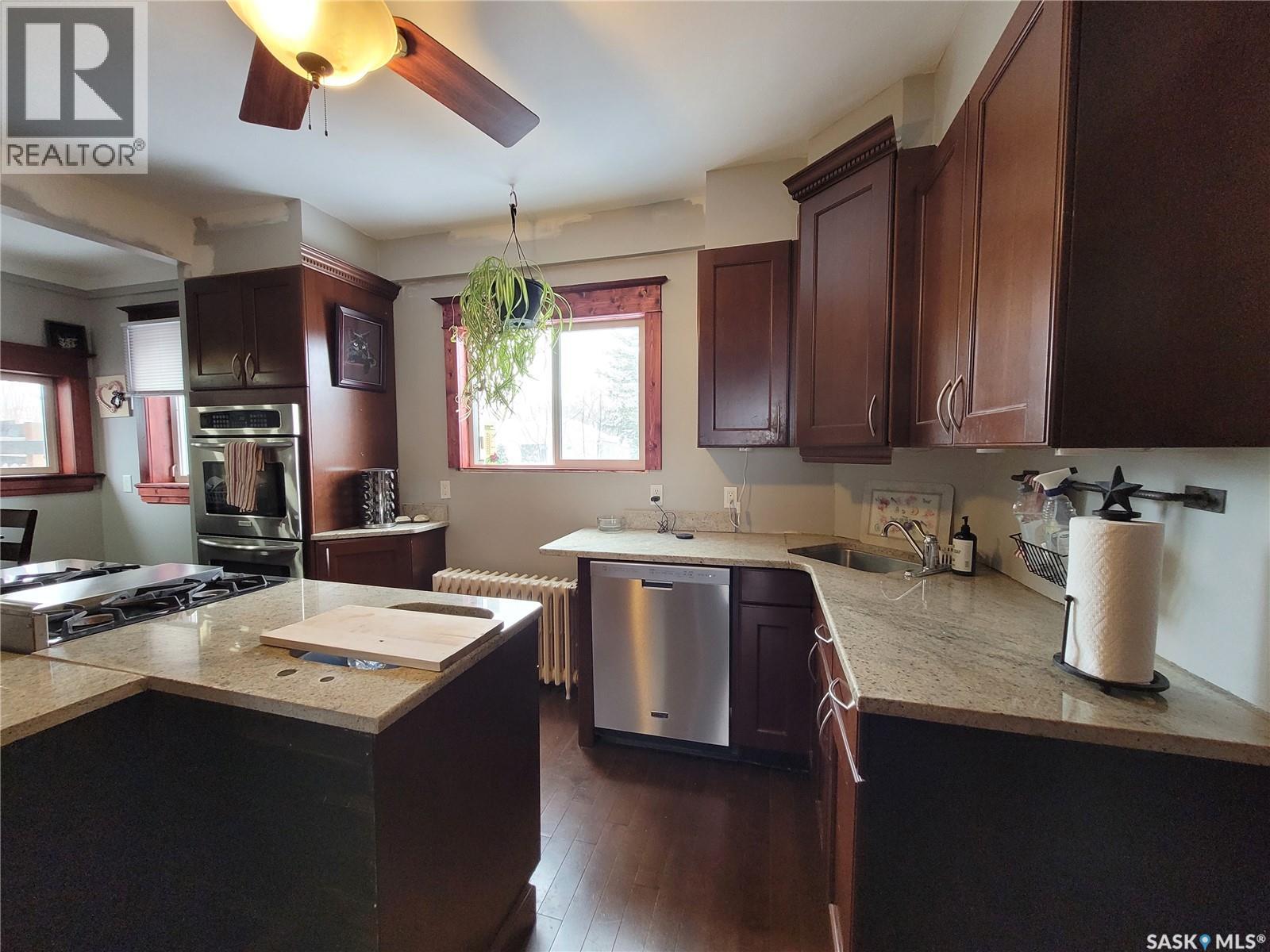 717 Coteau Avenue, Weyburn, Saskatchewan  S4H 0G9 - Photo 15 - SK031774