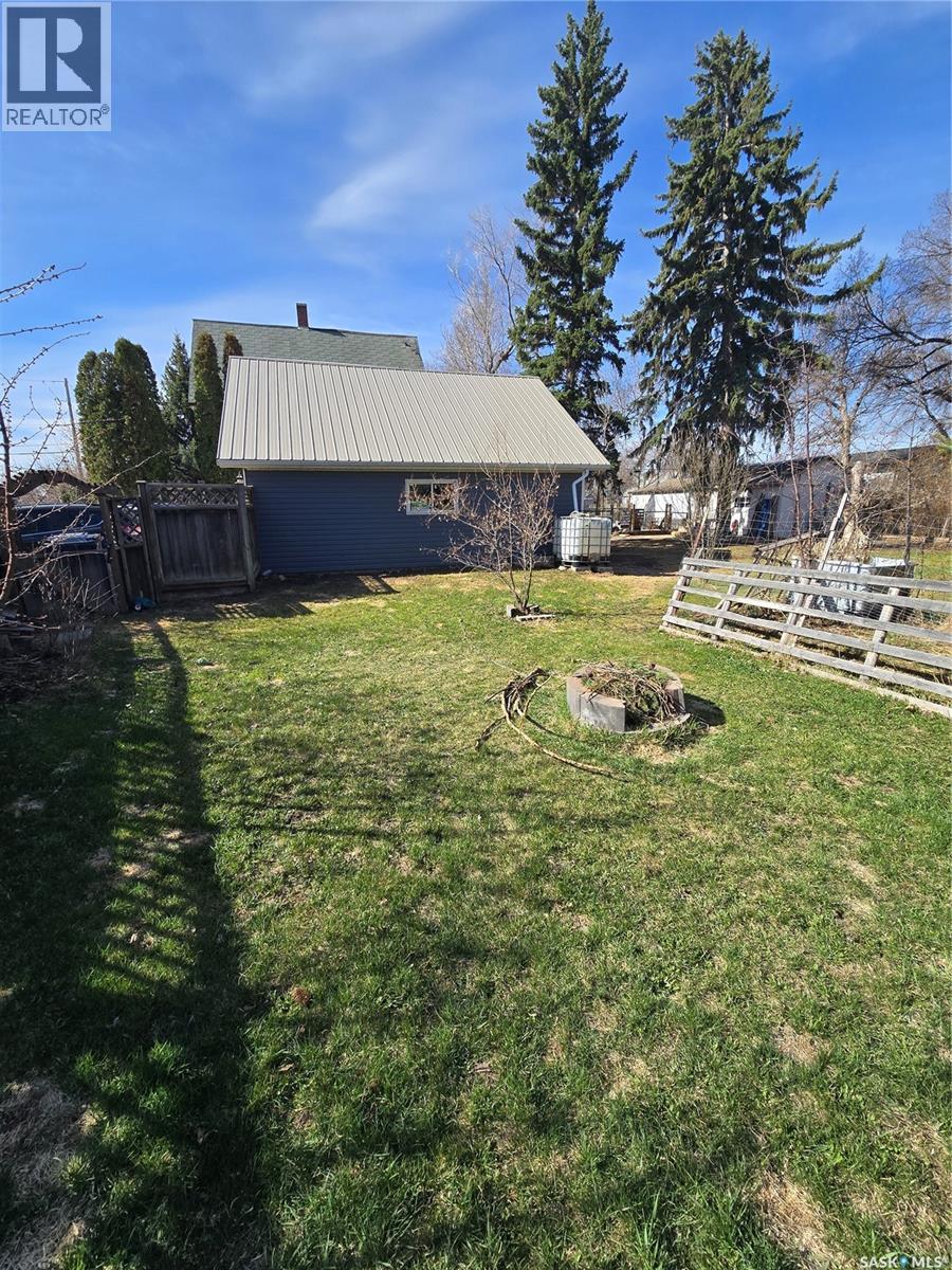 717 Coteau Avenue, Weyburn, Saskatchewan  S4H 0G9 - Photo 47 - SK031774