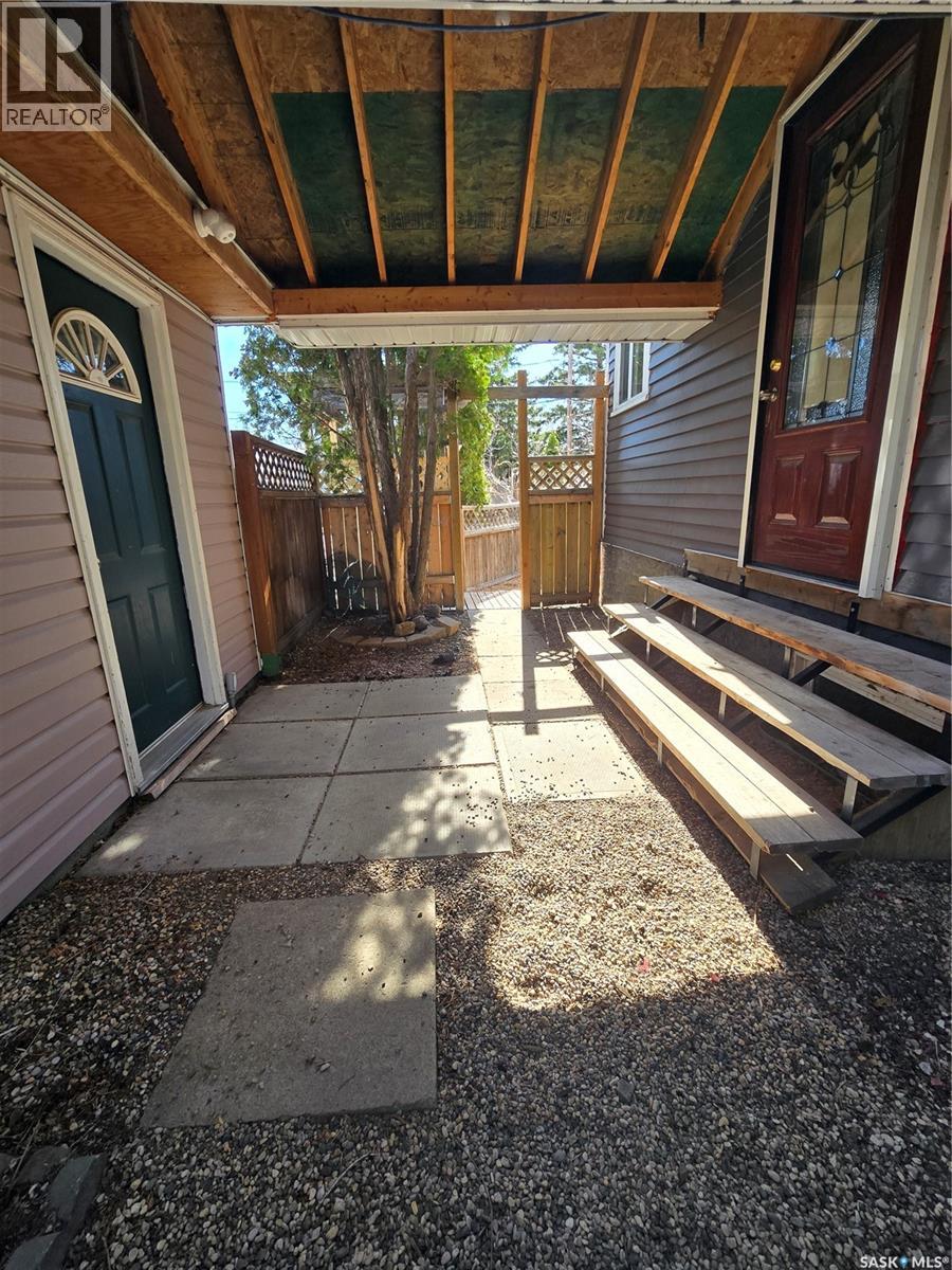717 Coteau Avenue, Weyburn, Saskatchewan  S4H 0G9 - Photo 43 - SK031774
