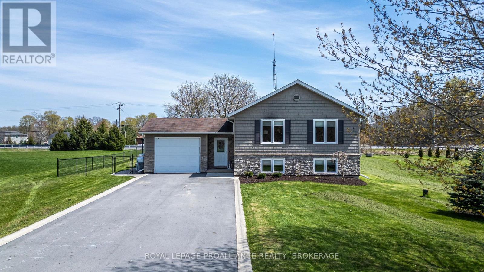 4153 MANGAN BOULEVARD, Kingston, Ontario